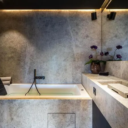 Highly Luxurious And High-end Finished